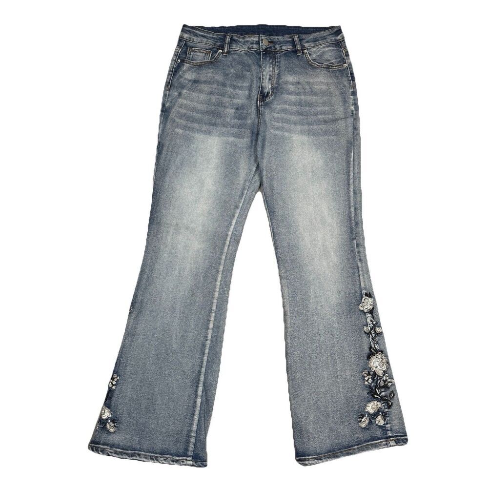 Unbranded Flare Jeans Womens XL Measures 32 x 28.5 Embroidered High Rise Stretch